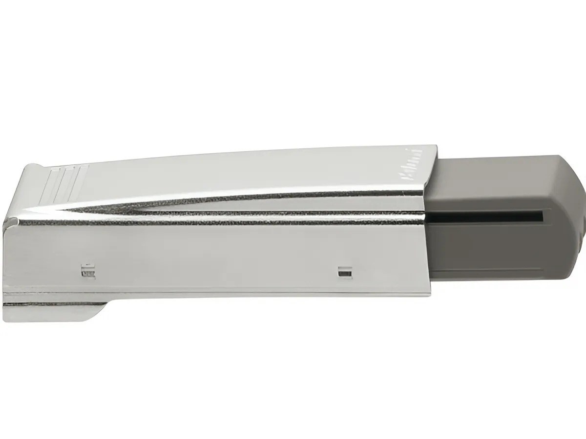 973A0500 BLUMOTION prin atasare, Balama standard, usa aplicata